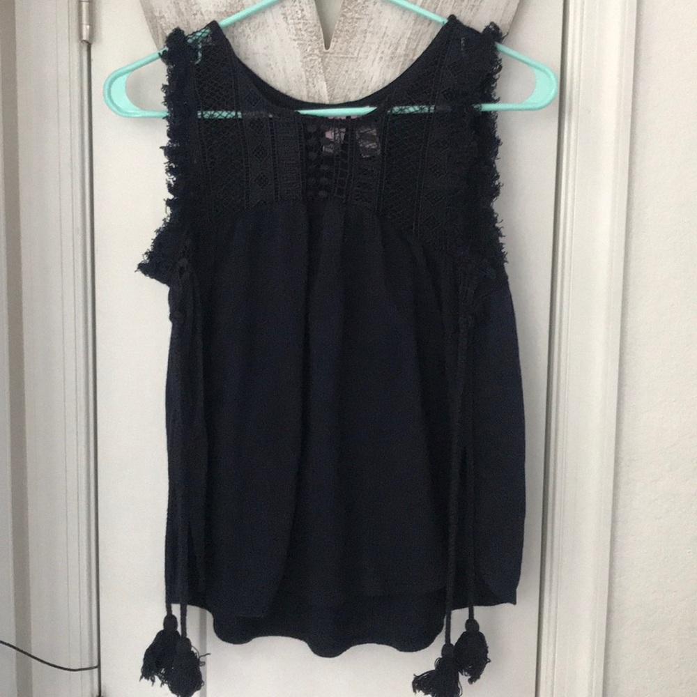 Navy blue tank top
